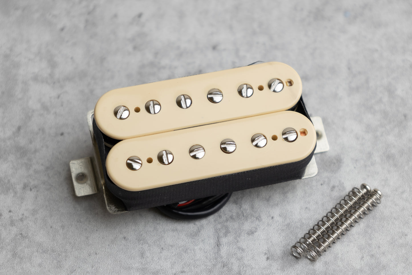 Tonerider, Firepower, Humbucker, Ceramic Magnet, Tonerider Pickups, Guitar Pickups, High output pickup, double cream humbucker